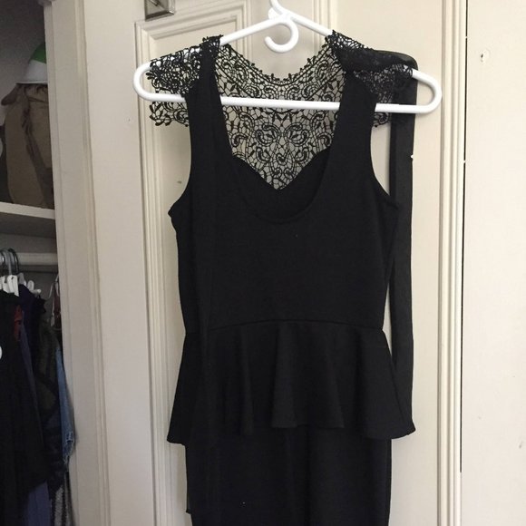 Black Formal Dress - Picture 2 of 4